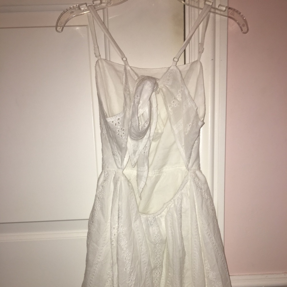 White tie back dress